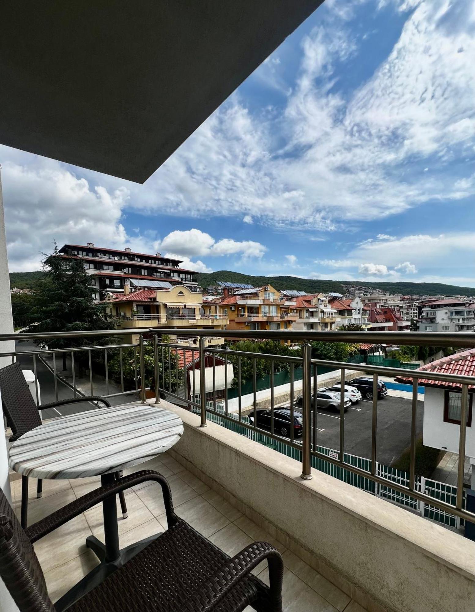 Apartament Black Sea